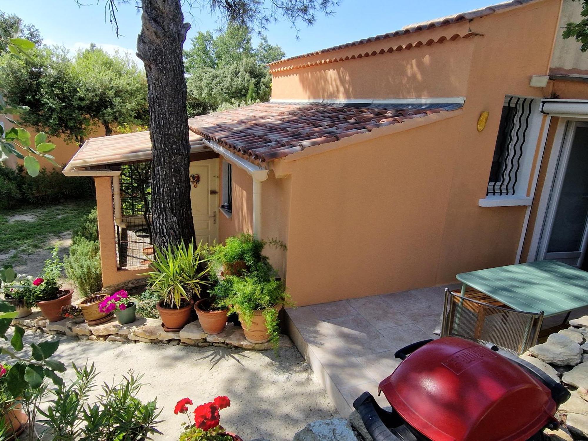 Vila La Cigaliere LʼIsle-sur-la-Sorgue Exteriér fotografie